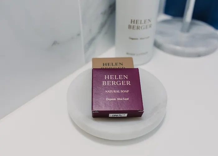 Room Mate Collection Helen Berger Valenza